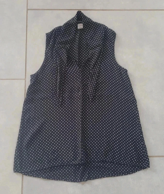 Blouse sans manches